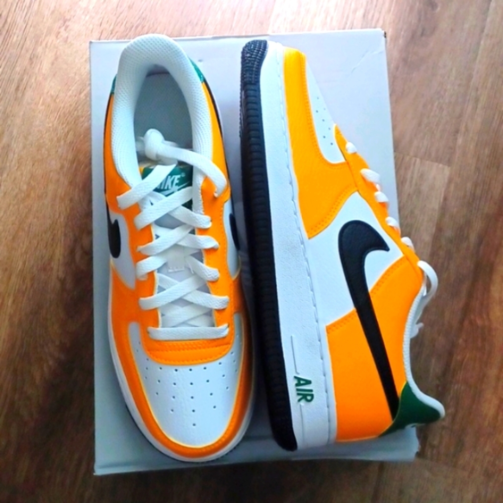 NIB Nike Air Force 1 GS